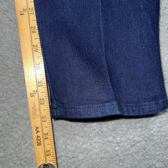 NOS Jordache Jeans Women's Size 12 x 33 Blue Denim Horse Head Hemmed Pants 52992